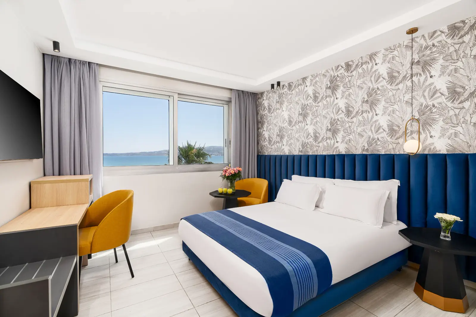 Tricky Tales — DSC01199-Edit