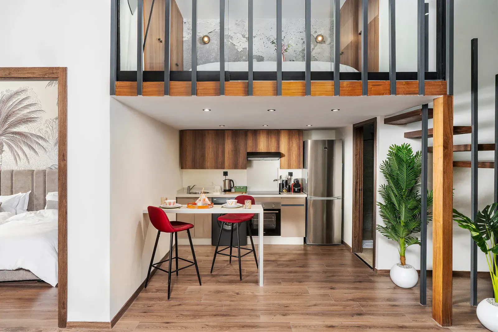 Tricky Tales — DSC03574+HDR-Edit