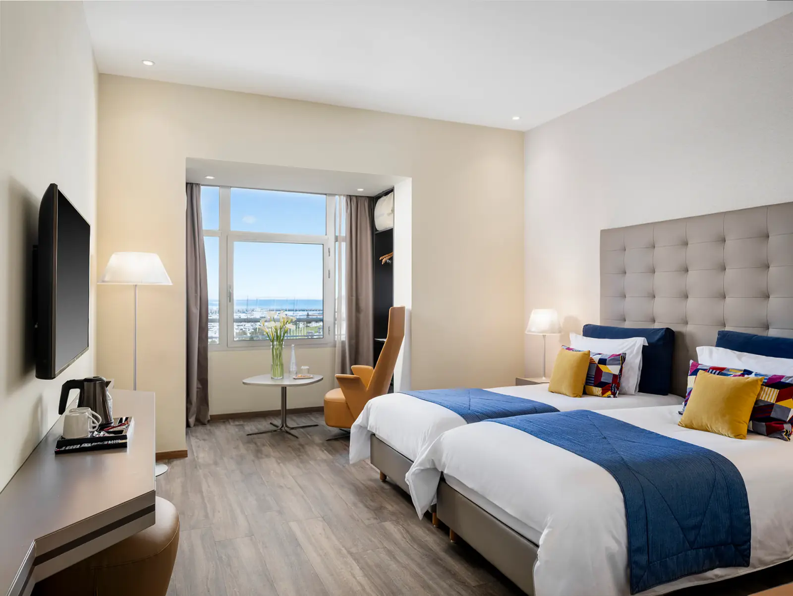 Tricky Tales — DSCF1926+HDR-Edit