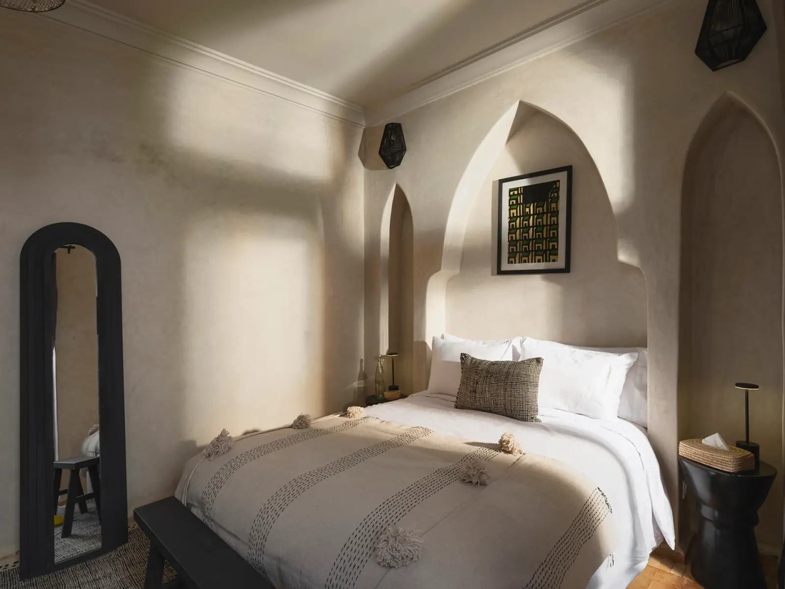 Tricky Tales — DSCF4629+HDR-Edit